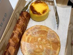 -好利来(高新枫叶广场店)