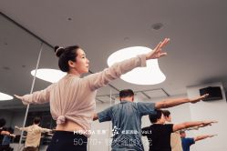 -无界瑜伽普拉提