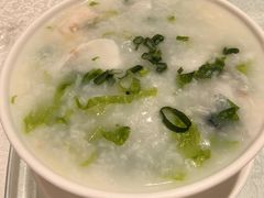 -龙悦湾酒家·八阵鱼生·渔人码头店