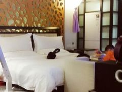 android_upload_pic-喜鹊愉家酒店(郑州曼哈顿博览中心地铁站店)