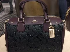 -COACH蔻驰(银泰店)