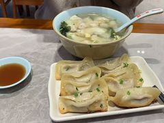 -小姜锅贴(凤凰街店)
