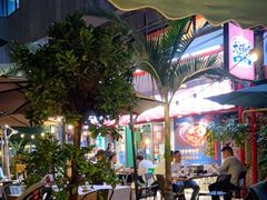 露天位-大头唛·啫鸡煲.粤菜.专门店(289艺术园区店)