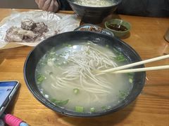 -小辫子羊肉面馆(周东店)