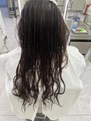 -PE SALON