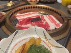 -铭牛烧肉·和牛海鲜自助(高新月牙湖店)
