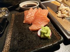 -铭牛烧肉·和牛海鲜自助(高新月牙湖店)