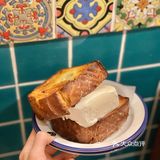 一家奶甜品/饮品很好吃的烧烤店