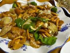 炒蘑菇-百味园饺子馆