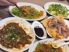 -六泰居·尔滨地标·东北菜(泰山路店)