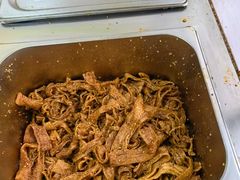 -秦一绝麻辣条(沙井村店)