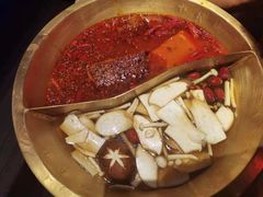 -小龙坎火锅(湖滨银泰in77店)