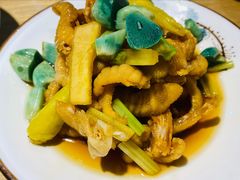 -巴依兄弟西域美食(机场店)