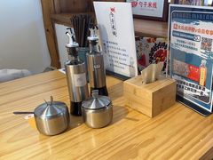 -勺子米线·云南传统小吃市集(四方街店)