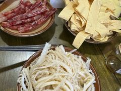 -黄潇洒老火锅(九眼桥宏济巷店)