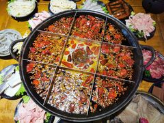 -白乐天毛肚火锅馆(南滨路店)