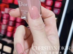 -Dior迪奥(上海世茂广场店)
