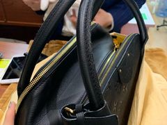 -革瑞斯奢侈品包包护理(温哥华店)