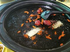 锅底-石头咕(葵蓬店)