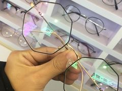 -简·爱眼镜(赛隆眼镜广场店)