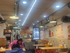-柳州肥姨妈大骨螺蛳粉(东靖路店)