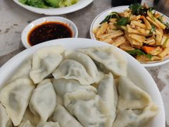 -东北四季饺子王(华山路店)