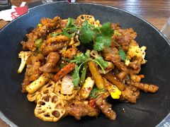 -靓蛙馆