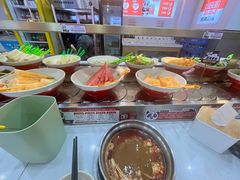-围辣串串小火锅(李家村万达广场店)