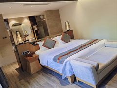 -清远熹乐谷温泉度假酒店