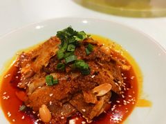 -渝信川菜 · 川味家常菜(财富购物中心店)