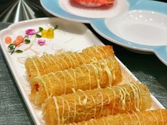 -景月阁空中食府(希尔顿酒店)