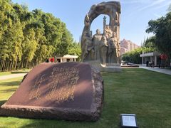 -上海市龙华烈士陵园