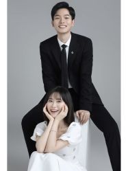 -易摄影婚纱摄影工作室