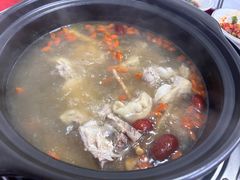 -花苑美食横琴生蚝火锅(拱北粤华路店)