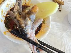 -鲁朗纳麦石锅鸡庄园
