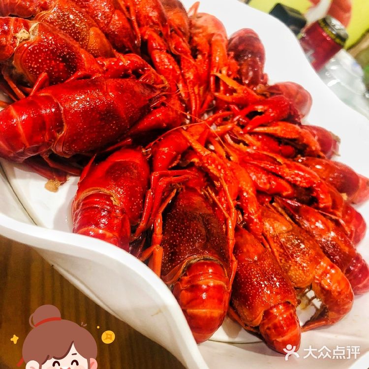浦东美食街精品龙虾馆 虾雨小龙虾美妙好滋味！