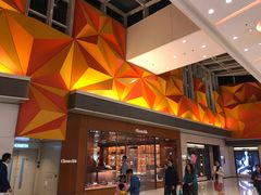 -香港ELEMENTS圆方
