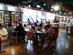 -新华书店(解放路店)