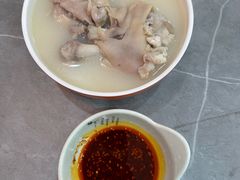 -彭记老妈蹄花(文化路店)
