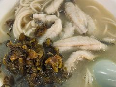 -明呈黄鱼面馆(斜土路店)