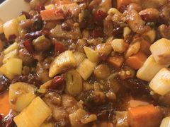 -赶海部落海鲜城(海阳路店)