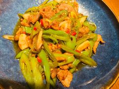 -杭州西湖银泰百货