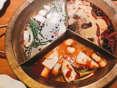 奔驰三味锅-龙门老灶火锅