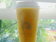 芒芒芝士茉香茶-瑞幸咖啡(艺树家工场店)