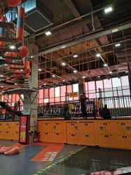 -嗨翻Hi-Fun竞技主题乐园·蹦床团建生日聚会(五棵松华熙店)