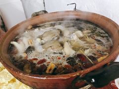 -威邵鸡煲(西华路总店)