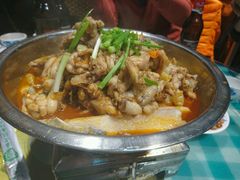 -昱龙大盆牛蛙馆(三兴街总店)
