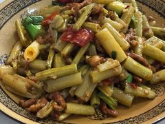 虎斑竹炒肉丝-牡丹之香饭店