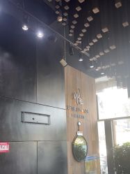 -韩国李知恩形象设计