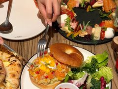 -Common Table · Brunch & Coffee